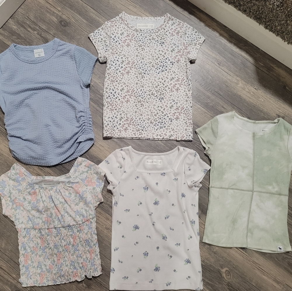 Abercrombie: 7 Tops